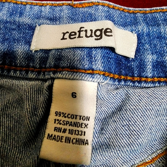 Refuge Blue Jeans pants 👖 - Picture 7 of 9